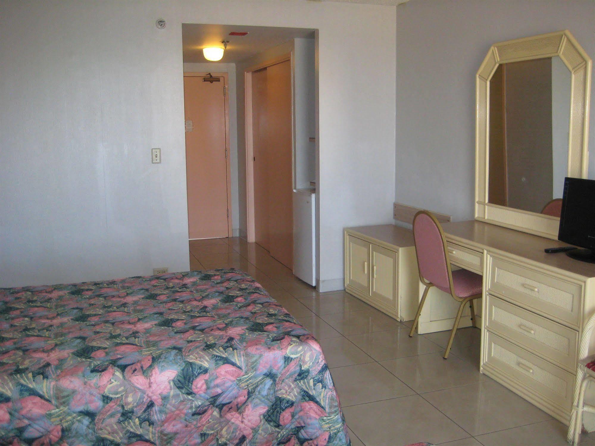 טמונינג Tumon Bay Capital Hotel מראה חיצוני תמונה
