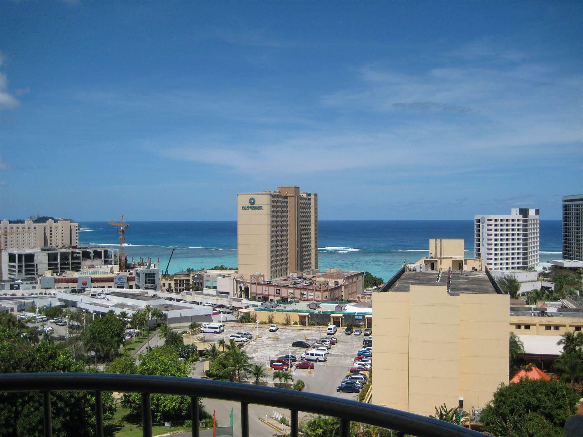 טמונינג Tumon Bay Capital Hotel מראה חיצוני תמונה